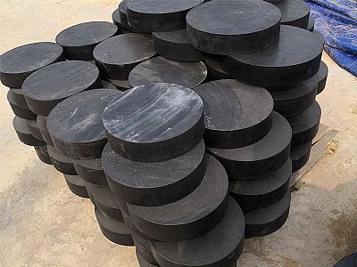 海勃湾区板式橡胶支座由若干层橡胶片与薄钢板经加压硫化